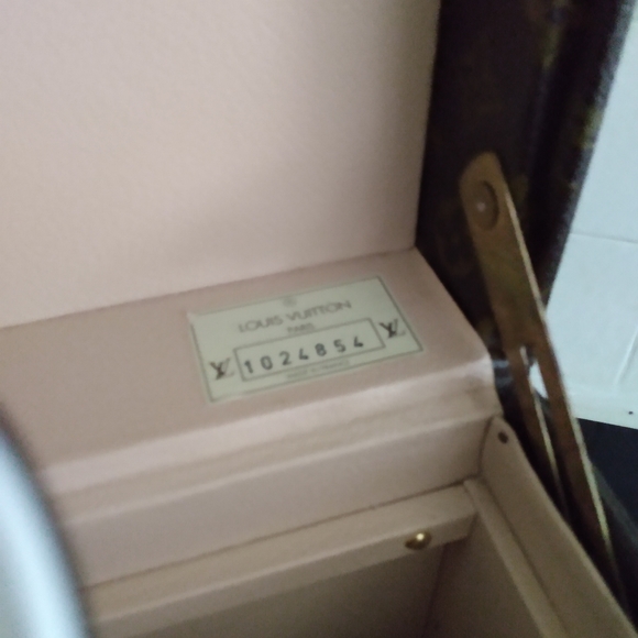 Louis Vuitton Boite Trunk Vanity Train Case Cross - Picture 6 of 6